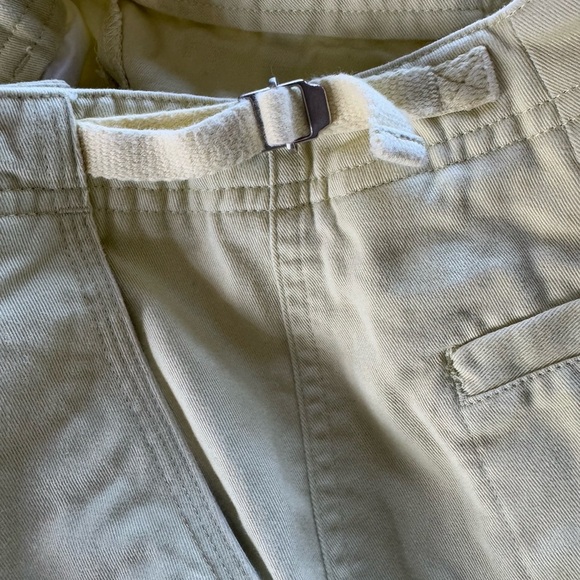 Vintage Petite Sophisticate Mid Rise Shorts - Picture 4 of 7